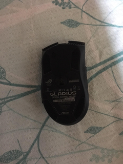 Asus ROG Gladius Kablolu Optik Oyuncu Mouse