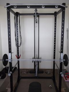  Squat rack / Power Cage