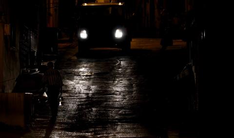 Taktik-sergi-amatör çekimler içerir