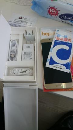 SAMSUNG C7 [ANA KONU]