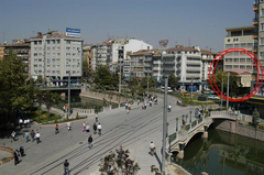  Eskişehir'liler; ve  Eskişehir'de yaşayanlar