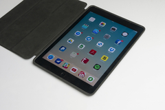  iPad Air 2 64gb + Deri Apple Smart Case