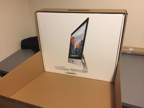 iMac (Retina 4K , 21.5-inch , Late 2015)