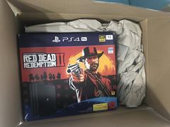 Satıldı - PlayStation 4 Pro Rdr Bundle - 2 Kol - 7 Kutulu Oyun + Dijital Oyunlar - 3600