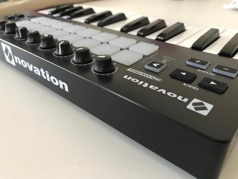 Satılık Novation LaunchKey Midi Mk2