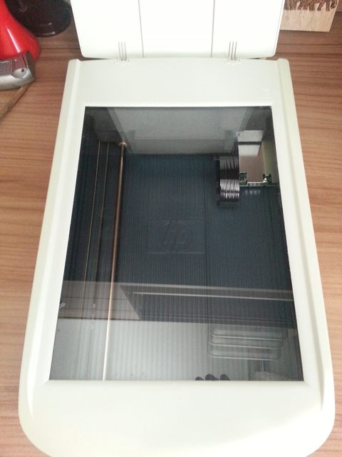 HP Scanjet 2400 Scanner----70 TL !