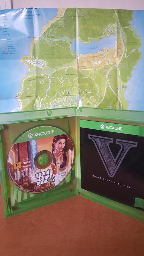 Xbox One Grand Theft Auto 5 Çok Temiz!!! 130TL Istanbul