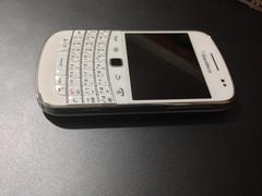  Fiyat Dustu-Blackberry 9900 BOLD [Çiziksiz,Garantili,Beyaz] 325 TL