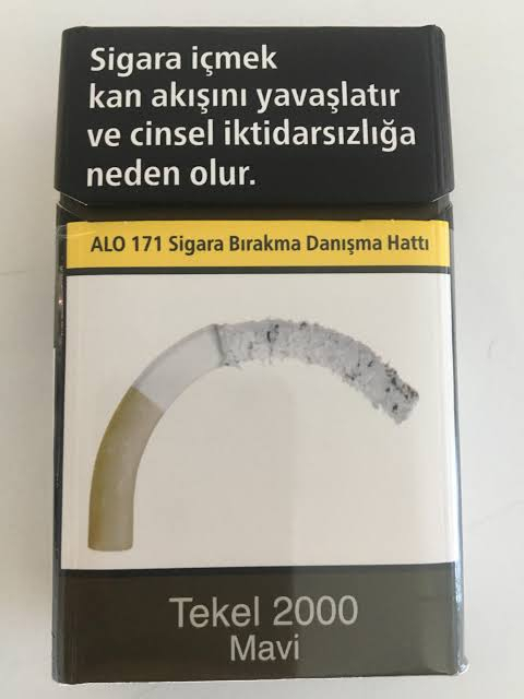 Sigara paketlerin üzerine sertleşme sorunu olan penis resmi konsun