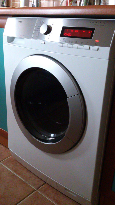 AEG Lavamat Exclusiv L88489FL 8kg A-%40 1400d/d Buharlı Çamaşır Makinesi İncelemesi