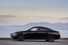 2019 MERCEDES CLA