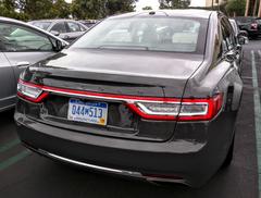 2017 Lincoln Continental - Muhteşemlik tek bir arabada! [Türkçe Bakış Videosu]