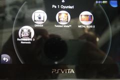  ACİL Satılık 64GB PS Vita + 26 Oyun + Handgrip + Ekran koruyucu