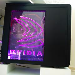 El yapımı RGB led oyuncu kasası