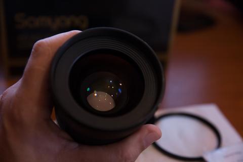 samyang 35mm 1.4 canon uyumlu manuel lens.