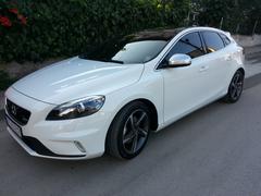  VOLVO V40 R-DESIGN: Kullanıcı İncelemesi