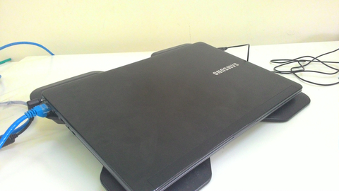 Samsung NP530-U4E Ultrabook 256GB SSD 8GB RAM