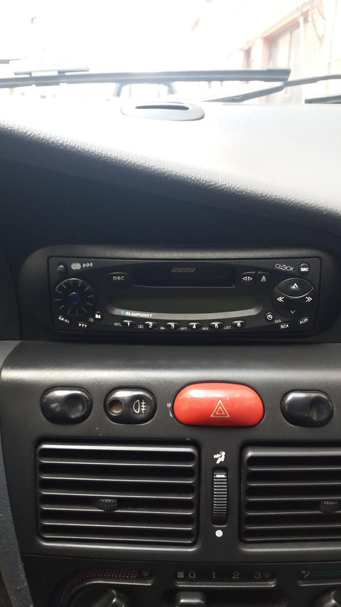 Blaupunkt Teyp Acil yardım?palio