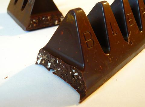 Toblerone'un İçindeki Beyaz Sakız Gibi Şeyi Açıklıyorum