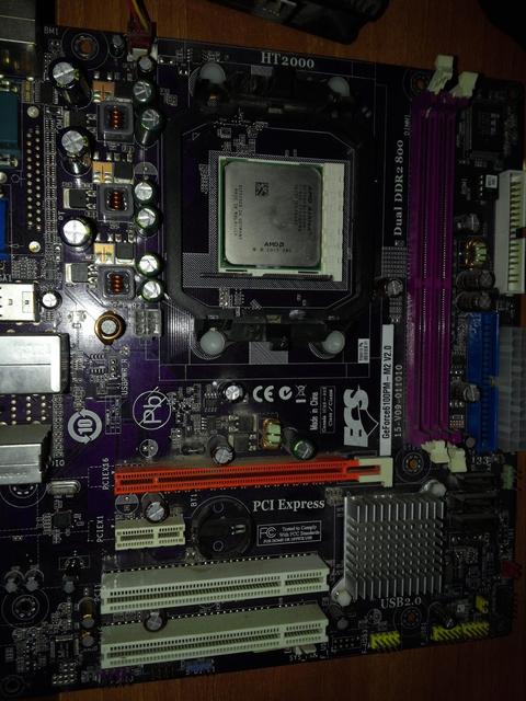 ECS GeForce6100PM-M2 + AMD ATLHON LE 1600 2.2 GHZ 64BIT