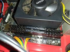 AMD A10-7890K 8GB RAM Monitor Dahil