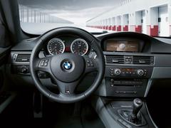  Cevap:  BMW 3 SERİSİ E90