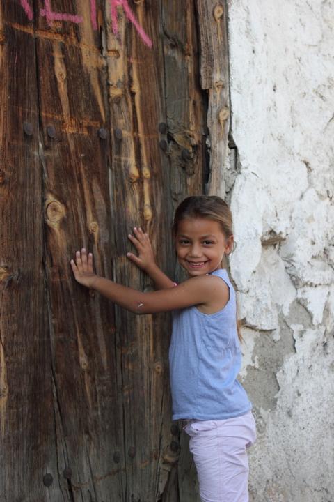 Taktik-sergi-amatör çekimler içerir