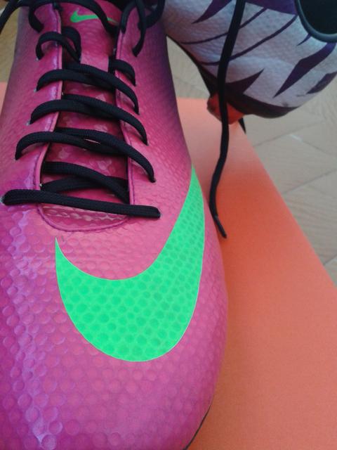 SATILIK YARI PROF MERCURİAL 9 ! TEMİZ !