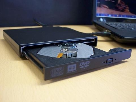 Laptop'a ikinci bir HDD/SSD takın! (CD/DVD-rw yerine)