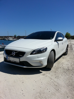  VOLVO V40 R-DESIGN: Kullanıcı İncelemesi