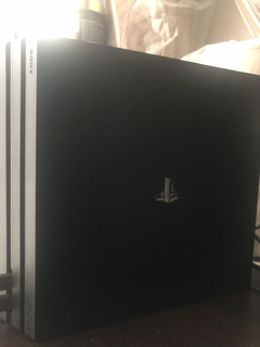 PS4pro 7216b SORUNSUZ SÜRÜM+ GTA5, GOW ve fazlası 2200tl