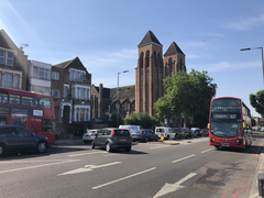 Londra’da yaşıyorum  sorularınızı alabilirim