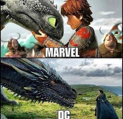 DC Vs MARVEL [BÜYÜK RESMİ GÖRÜN]