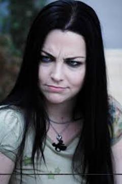  Azıcık Amy Lee Görelim (SS GİF ARTIK NE VARSA YOKSA SOKTUM KONUYA)