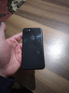 ACİL SATILIK İPHONE 7 BLACK 128 GB YURT ICI 1999 TL