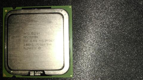 AMD VE İNTEL İŞLEMCİLER ANAKARTLAR