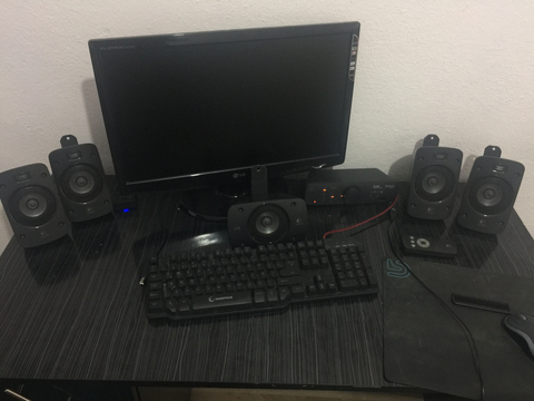 Logitech z906 5.1 SURROUND SES HOPARLÖR SİSTEMİ THX Surround Ses