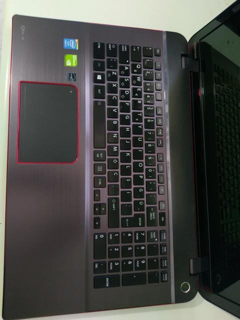 Satılık/Takaslık TOSHIBA QOSMIO X70-A-13N 17.3 İnç i7 4700MQ GTX 770M Ekran Kartı