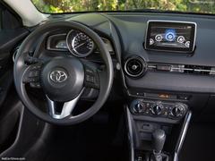  2016 Toyota Yaris Sedan (Mazda 2 Mi Desek?)
