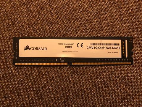 Corsair 4GB DDR4 2133 Mhz ** SATILDI **