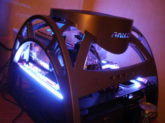  AnteC  SkeletoN '' Carbon + Gtx 460 Hawk + SSD Montaj ''