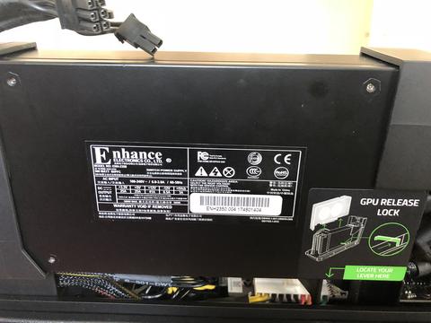 Razer Core V2 eGPU Kutusu - 2.500 TL