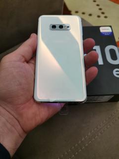 İNDİRİM-SAMSUNG S10E BEYAZ JELATİNLERİ ÜZERİNDE HAT TAKILMAMIŞ 3800 TL