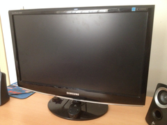  2. EL Samsung 22' 2233 Monitör (SATILDI)