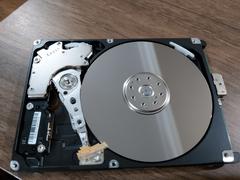 Hard disk önce dıt dıt sonra tık tık sesi