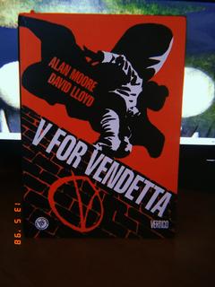 V For Vendetta Çizgi Roman