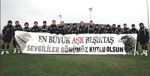 Kutlu olsun Beşiktaş'ım Sevgililer günümüz !!