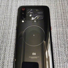 Satılık Xiaomi 9 --8/256-- Transparent Edition