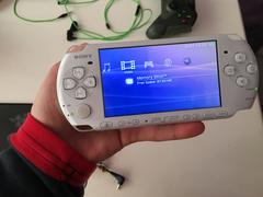  Satılık Sorunsuz 16gb Hafıza Kartlı Beyaz PSP 3006