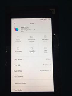 Xiaomi mi note 3 siyah  6/64 kayıtlı  kutu ve aparatları  mevcuttur takasa acik